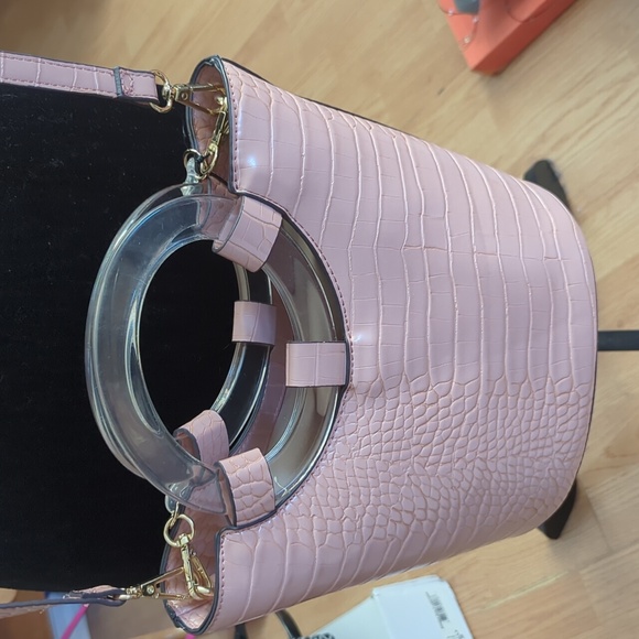 Elegant Pink Croc-Embossed Women's Bag - Picture 2 of 7